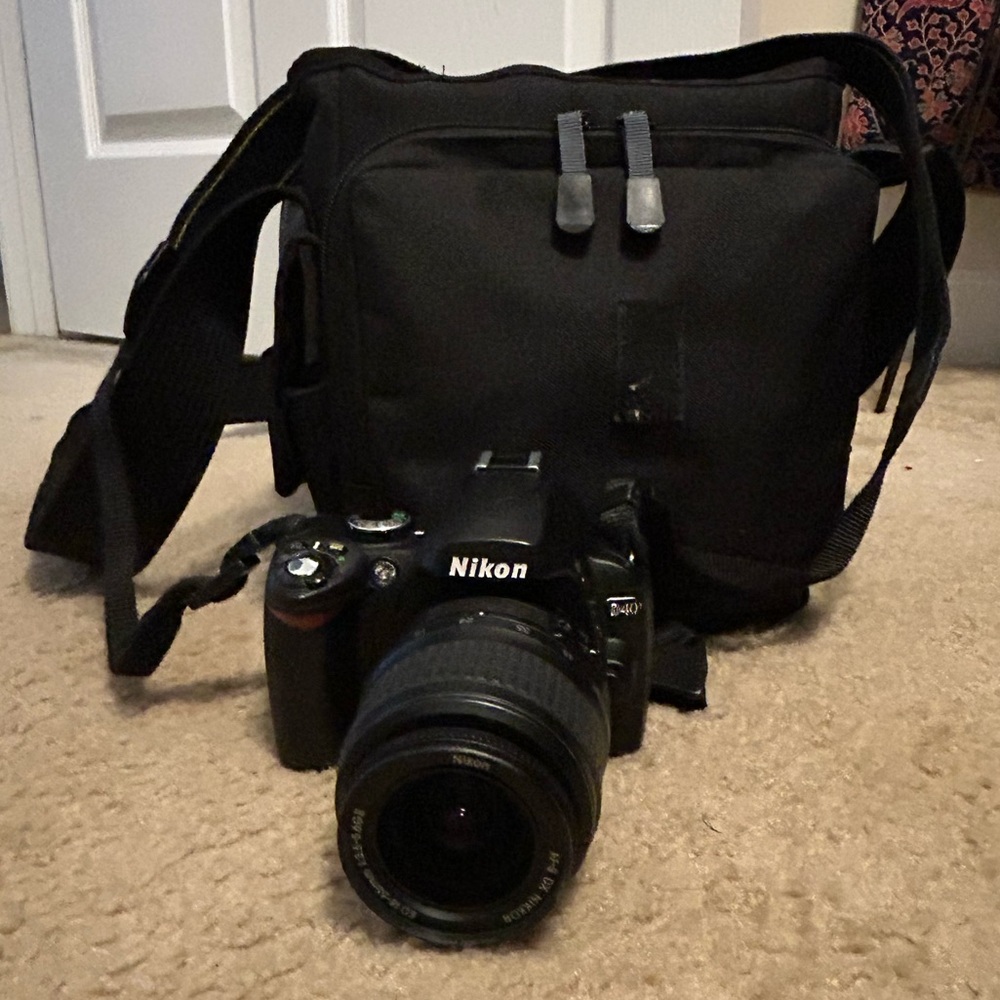 NIKON CAMERA